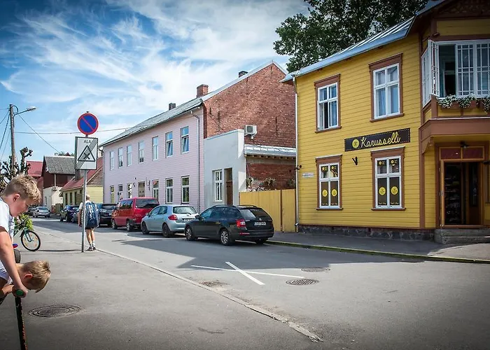 Karusselli 3 Διαμέρισμα *